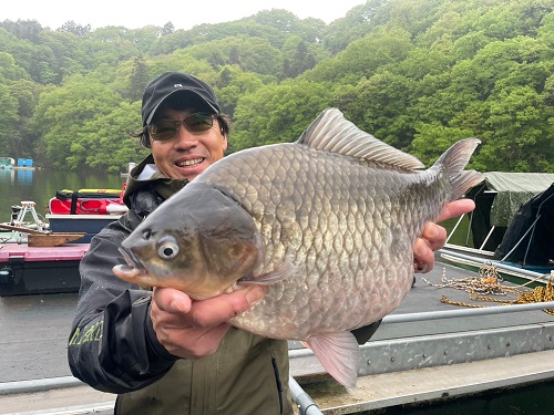 相模湖 天狗岩 へら 釣果